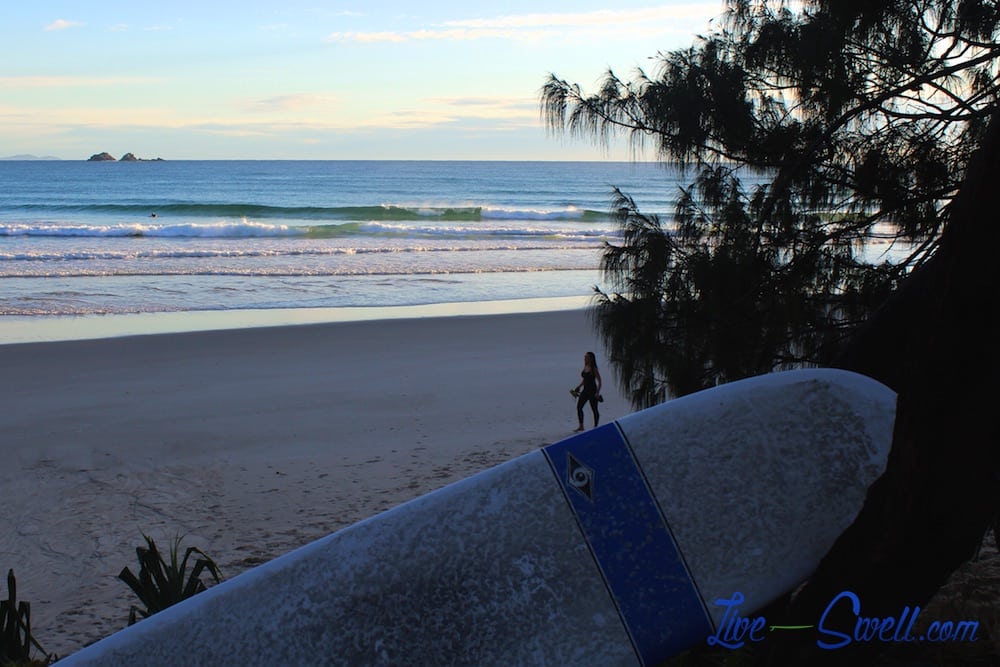 Wategos Dawn Patrol Live Swell Surf Vacation-imp